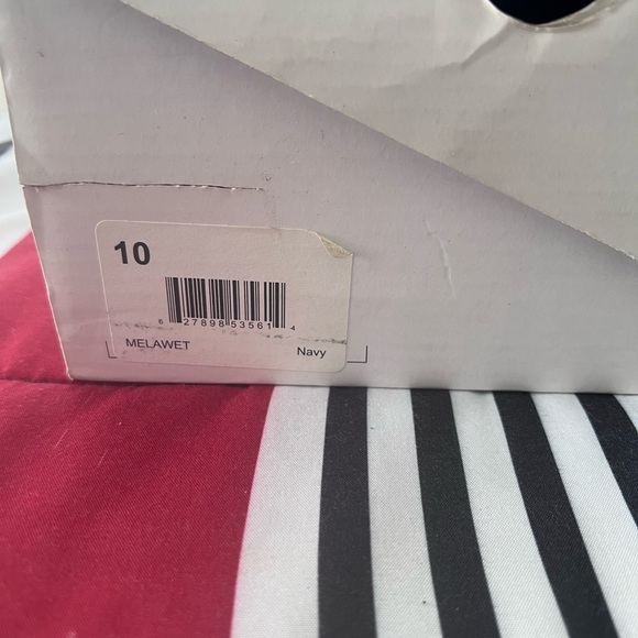 Aldo Vibrant Blue Women's Heels - Picture 2 of 4